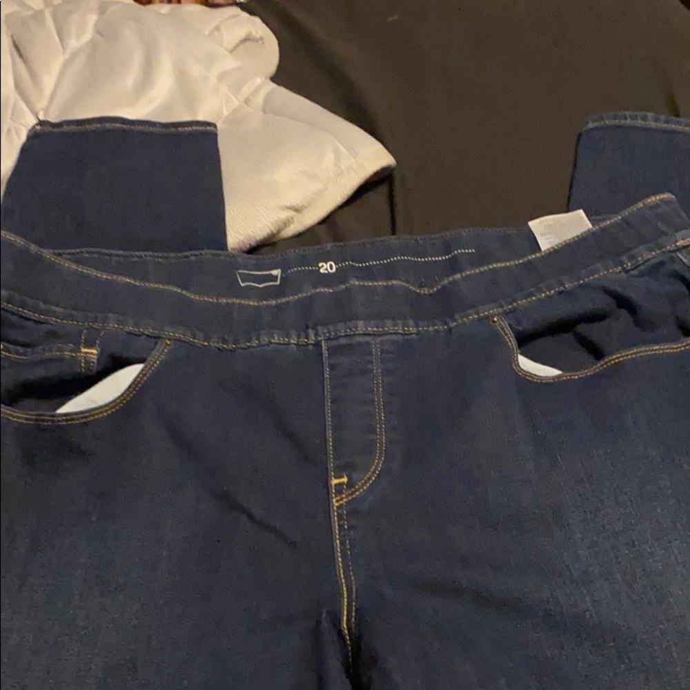 Plus Levi’s Jeans